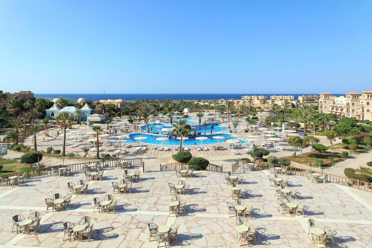 Pensee Royal Garden Beach Resort El Qoseir Exterior foto
