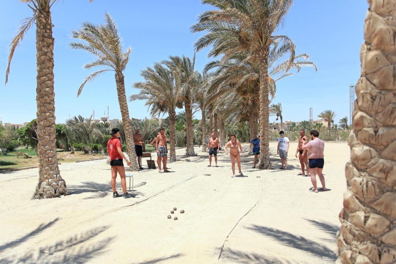 Pensee Royal Garden Beach Resort El Qoseir Exterior foto